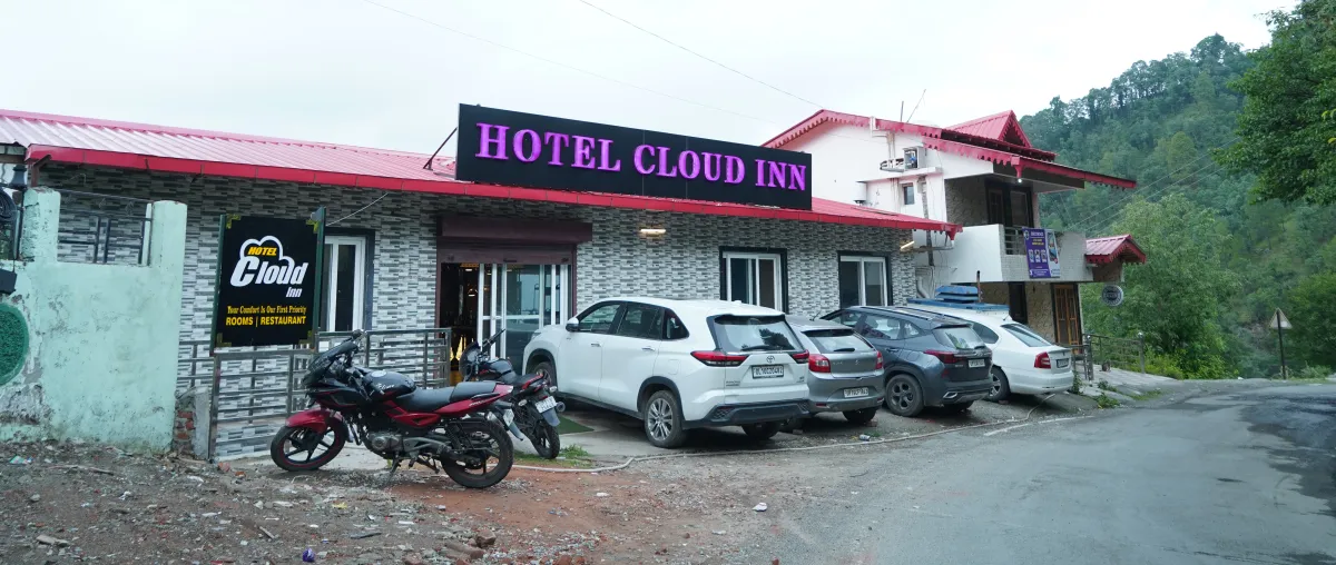 The building seen from outside, Hotel Cloud Inn, Ramgarh, Nainital (3 of 3)