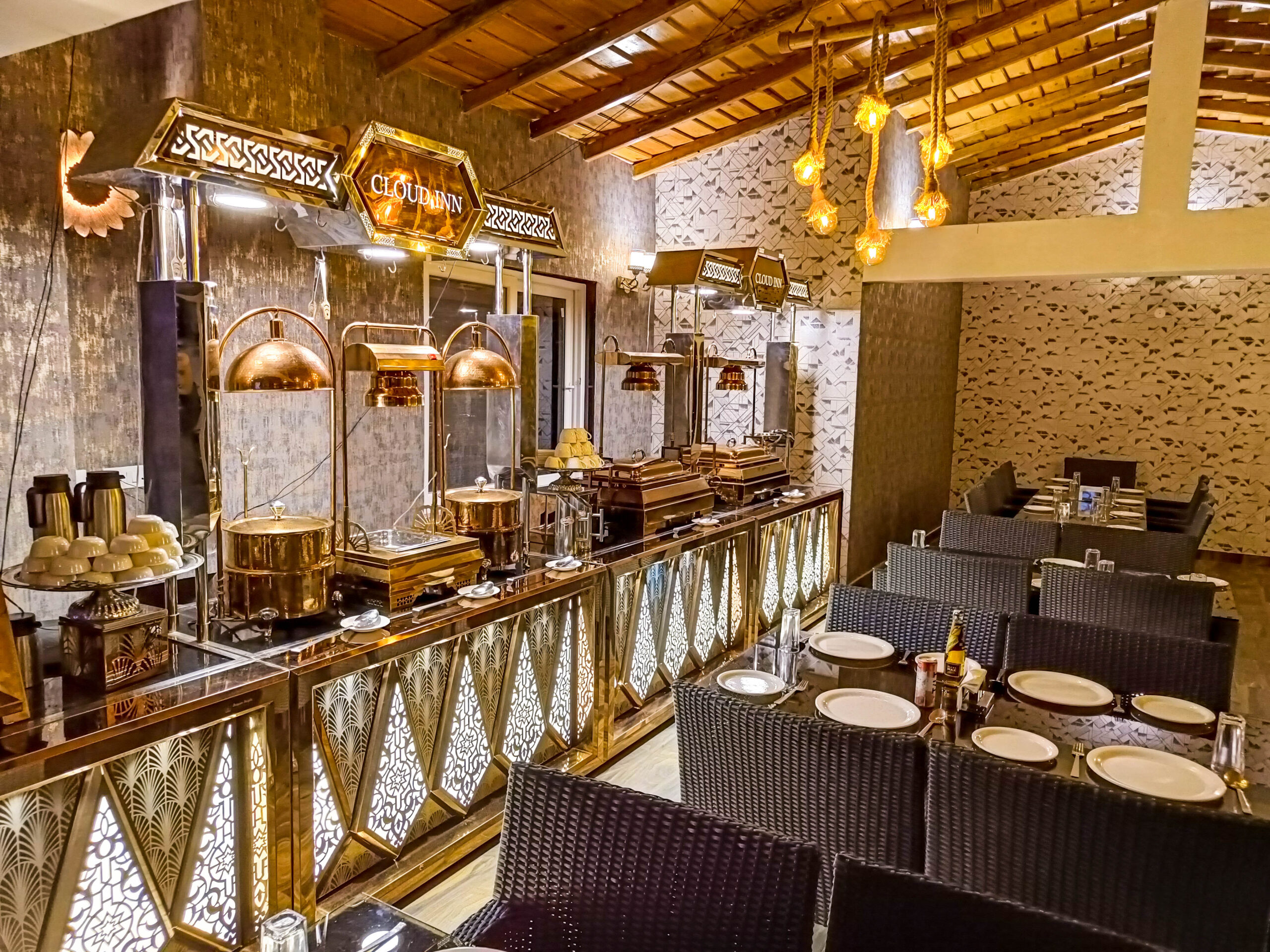 hotel Cloud Inn Dining